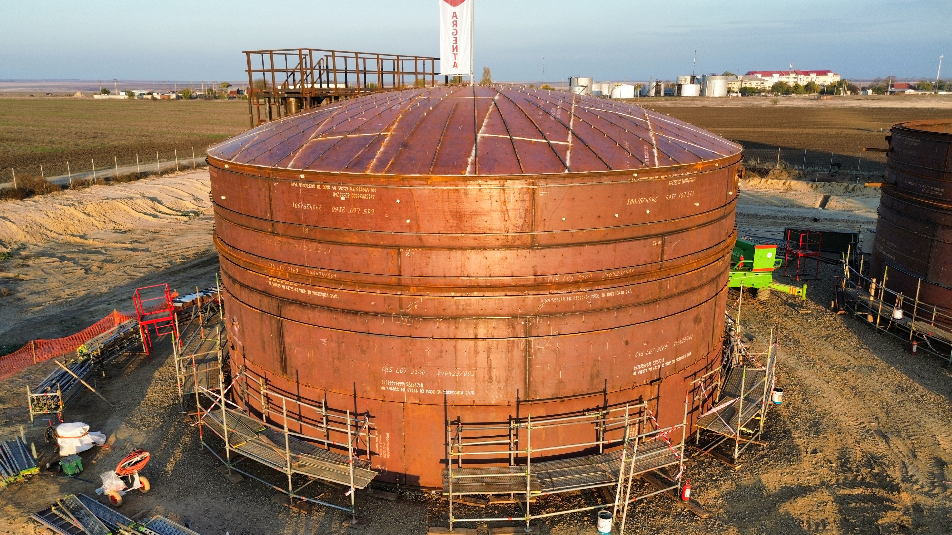 Independenta Tank Farm – Crude Oil and Water Tanks (Design and Execution)